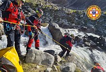 Zwei Frauen in Wildbach ertrunken - Italienische Bergrettung/dpa