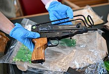 Ermittler listen 300 Waffen aus Remscheider Arsenal auf - Federico Gambarini/dpa