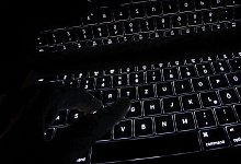 Finanzanlagen auf gefälschten Online-Plattformen - Foto: Karl-Josef Hildenbrand/dpa