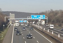 sa_brucke_fern - Katrin Klei