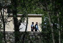 Gesuchter stellt sich nach Bluttat in französischer Moschee - Sylvain Thomas/AFP/dpa