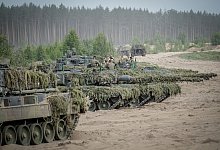 Leopard-Panzer - Kay Nietfeld/dpa