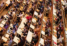 Studierende - Peter Kneffel/dpa