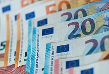 Geldscheine - Foto: Monika Skolimowska/dpa-Zentralbild/dpa