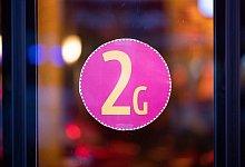 "2G" - Foto: Daniel Reinhardt/dpa