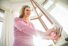 Fensterdichtungen pflegen - Christin Klose/dpa-tmn