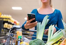 Viele Supermarkt-Ketten haben eigene Apps im Angebot - Benjamin Nolte/dpa-tmn