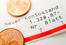 &Uuml;berschuldet - Foto: Mascha Brichta