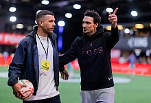 Baller-League-Gr&uuml;nder Mats Hummels und Lukas Podolski (l) - Rolf Vennenbernd/dpa