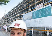 Werkwohnungen der Deutschen Bahn - Foto: Peter Kneffel/dpa