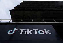 Debatte über Video-App Tiktok - Damian Dovarganes/AP