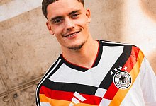Adidas stellt neues DFB-Heimtrikot vor - -/Adidas/dpa