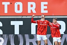 1. FC Kaiserslautern - Holstein Kiel - Uwe Anspach/dpa