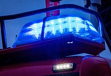 Blaulicht einer Feuerwehr - Jens Büttner/dpa