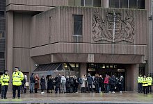 Prozess in Liverpool nach Messerangriff in Southport - Jon Super/AP/dpa