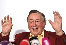 Richard Lugner - Foto: Herbert Neubauer/APA/dpa