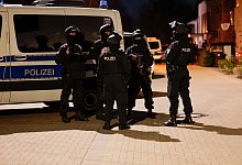 Durchsuchungen in K&ouml;ln und Pulheim im Rocker-Milieu - Thomas Banneyer/dpa