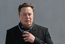 Elon Musk droht Tesla-Beschäftigten im Homeoffice mit Rausschmiss. - Patrick Pleul/dpa-Zentralbild/POOL/dpa