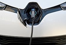 E-Auto - Carsten Rehder/dpa