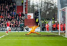Energie Cottbus - MSV Duisburg - Julius Frick/dpa