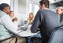 Mit der Kopfstandmethode zu neuen Ideen - Christin Klose/dpa-tmn/dpa