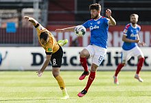 Holstein Kiel - Dynamo Dresden - Foto: Frank Molter/dpa