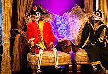 Schloss - 1 - Raphael Bartling