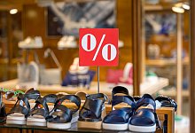 Schuhgeschäft - Thomas Banneyer/dpa