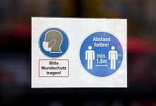 Hinweisschild - Foto: Kira Hofmann/dpa-Zentralbild/dpa