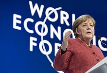 Angela Merkel - Foto: Gian Ehrenzeller/KEYSTONE/dpa