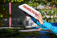 Fahrschule - Klaus-Dietmar Gabbert/dpa