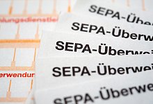 SEPA-Überweisungsträger - Foto: Andrea Warnecke/dpa-tmn