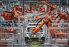 Industrieroboter - Jan Woitas/dpa