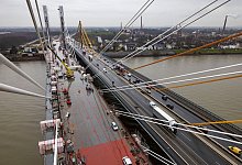 A 40-Br&uuml;cke Neuenkamp bei Duisburg - Christoph Reichwein/dpa