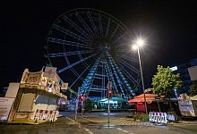 T&ouml;dlicher Unfall auf Kirmes in Oberhausen - Jahrmarkt geschlossen - Michael Weber/Wtvnews Oberhausen/dpa