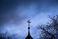 Kirche - Julian Stratenschulte/dpa