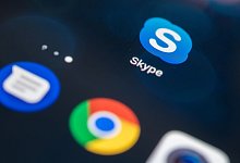 Logo von Skype auf einem Display - Andrea Warnecke/dpa-tmn