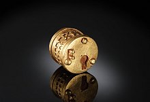 Römisches Goldschloss in Miniatur - Stefan Brentführer/Landschaftsverband Westfalen-Lippe/dpa