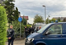 Polizei geht gegen rechtsextremes Magazin «Compact» vor - Thomas Schulz/dpa
