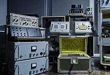 Nachlassstücke von Kraftwerk-Mitbegründer Schneider versteigert - Julien's Auctions/dpa