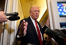 US-Präsident Trump - Mark Schiefelbein/AP/dpa