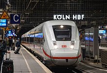 Kölner Hauptbahnhof wird wegen Bauarbeiten gesperrt - Thomas Banneyer/dpa/Archivbild
