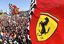 Scuderia Ferrari - Foto: Szilard Koszticsak/MTI/AP/dpa