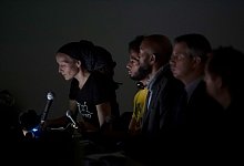 Pressekonferenz der Initiative in Gedenken an Oury Jalloh - Foto: Paul Zinken/dpa
