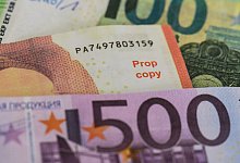 Falschgeld - Boris Roessler/dpa