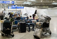 Griechische Flugh&auml;fen teils lahmgelegt - Socrates Baltagiannis/dpa