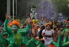 Tag der Toten in Mexiko - Claudia Rosel/AP/dpa