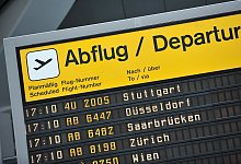 Abflugzeiten - Foto: Hauke-Christian Dittrich