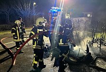 Sperrmüll angezündet - Löschzug Bösingfeld