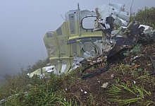 Flugzeugcrash in Indonesien - Uncredited/Indonesian National Search and Rescue Agency (BASARNAS)/AP/dpa